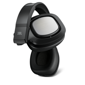 J88 - Black - Premium Over-Ear Headphones with Rotatable Ear-cups - Detailshot 3
