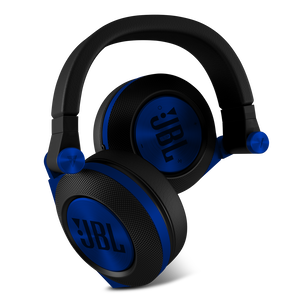 Synchros E50BT - Blue - Over-ear, Bluetooth headphones with ShareMe music sharing - Detailshot 2