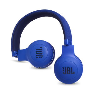 JBL E45BT - Blue - Wireless on-ear headphones - Detailshot 1