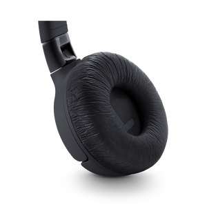JBL Tune 600BTNC - Black - Wireless, on-ear, active noise-cancelling headphones. - Detailshot 2